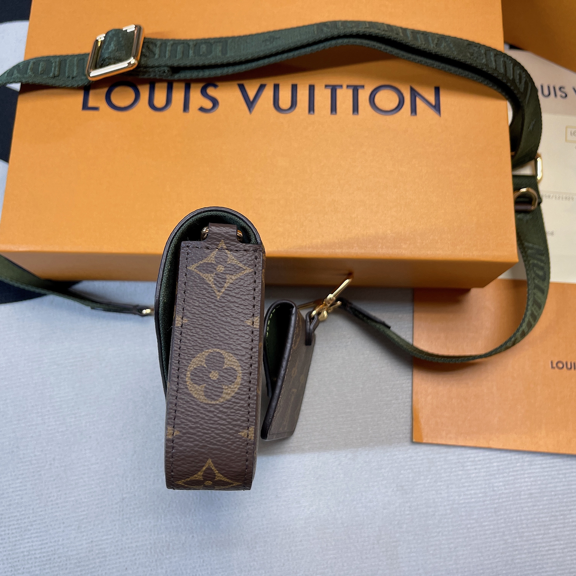 1:1 Replica Louis Vuitton Felicie Strap & Go Monogram Canvas Khaki Green For Women, Women's Wallets 6.7in/17cm LV M80091 - Image 14