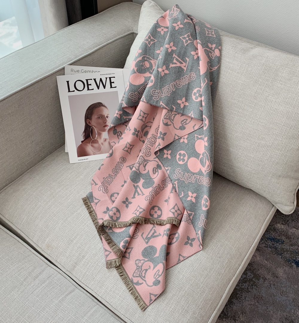Louis Vuitton Game On Scarf Pink 71in/180cm
