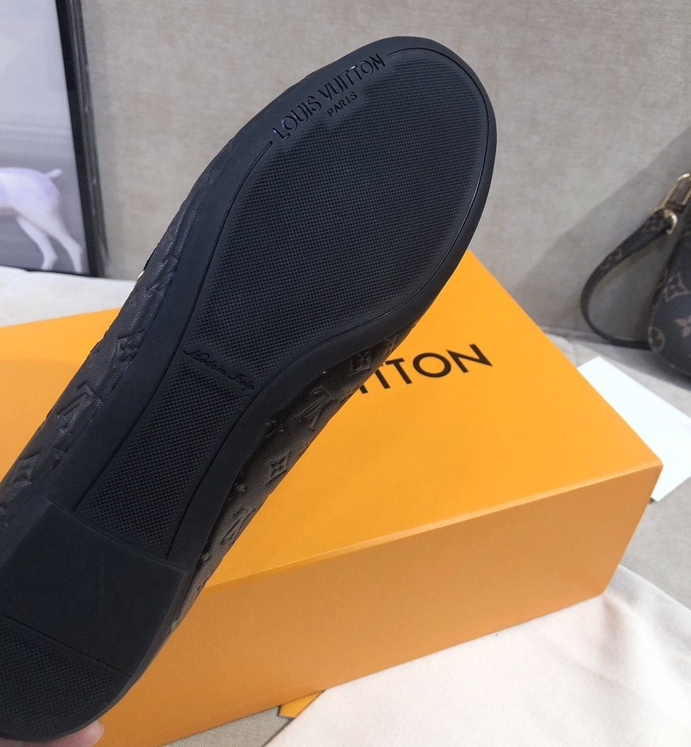 Louis Vuitton Gloria Flat Loafer Black For Women LV