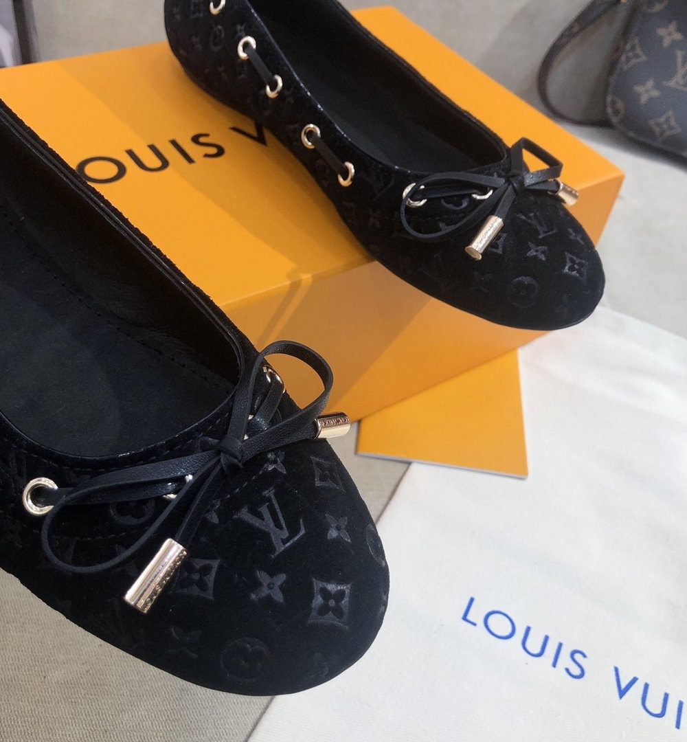 Louis Vuitton Gloria Flat Loafer Patent Monogram Material Black For Women LV