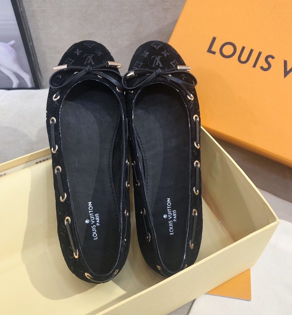 Louis Vuitton Gloria Flat Loafer Patent Monogram Material Black For Women LV