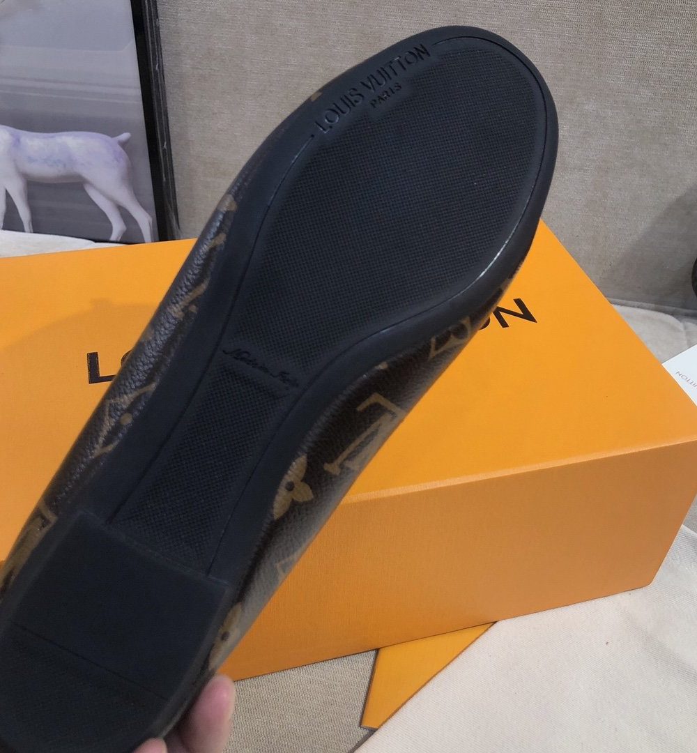 Louis Vuitton Gloria Flat Loafer Patent Monogram Material Brown For Women LV