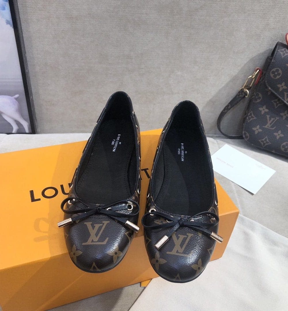 Louis Vuitton Gloria Flat Loafer Patent Monogram Material Brown For Women LV