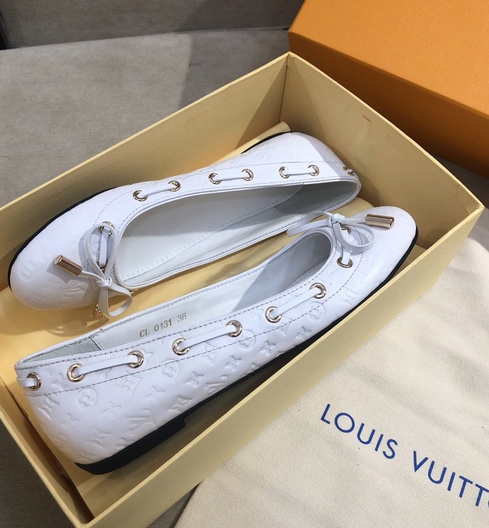 Louis Vuitton Gloria Flat Loafer White For Women LV