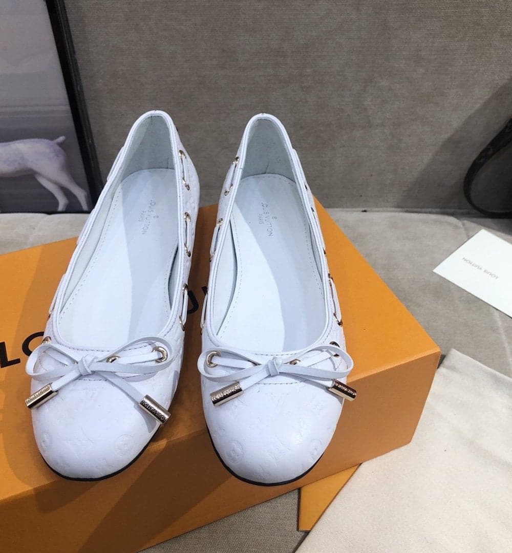 Louis Vuitton Gloria Flat Loafer White For Women LV