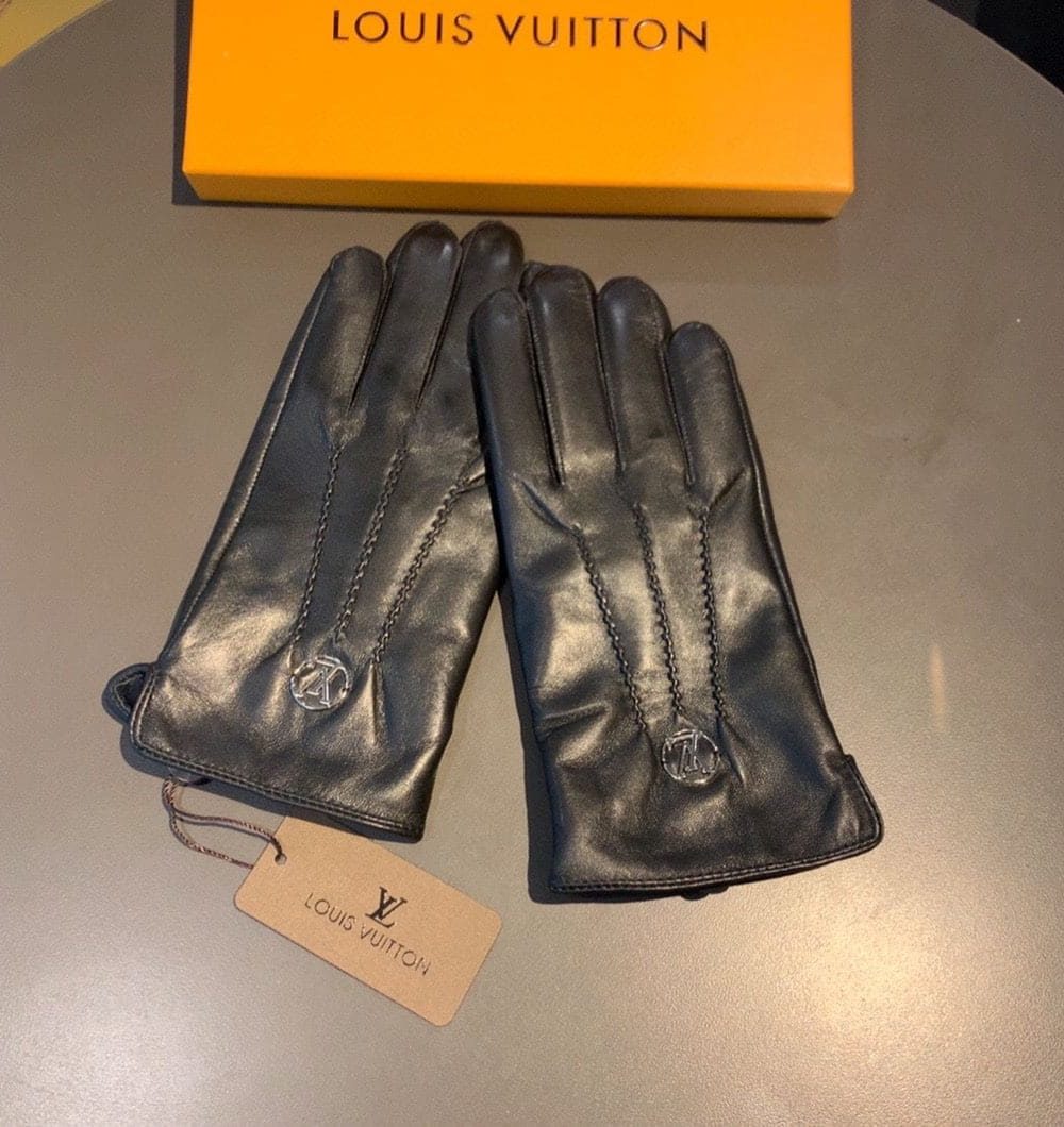 Louis Vuitton Gloves In Black