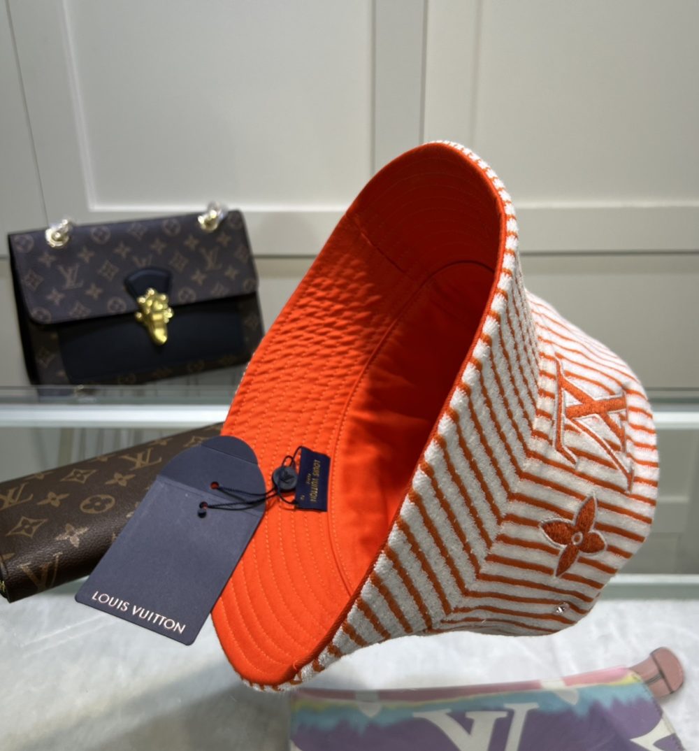 Louis Vuitton Graphical Bucket Hat White LV Cap