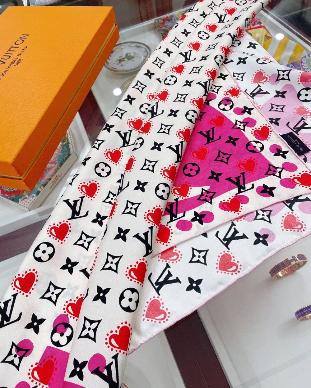 Louis Vuitton I LV U Pink Square Scarf 90cm/35in M77354 