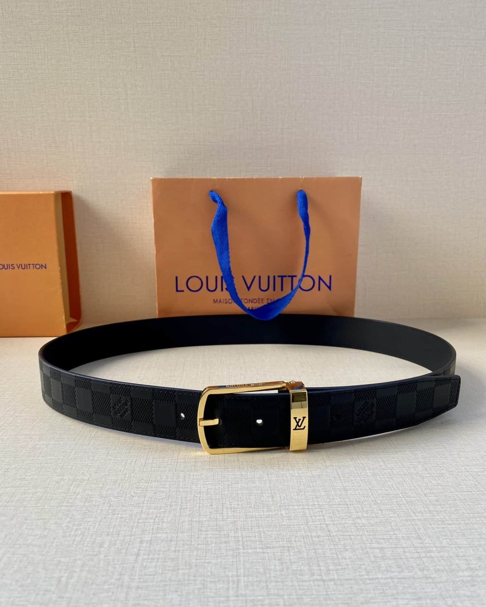 1:1 Replica Louis Vuitton Iconic Reversible LV Belt Black LV Women Belt