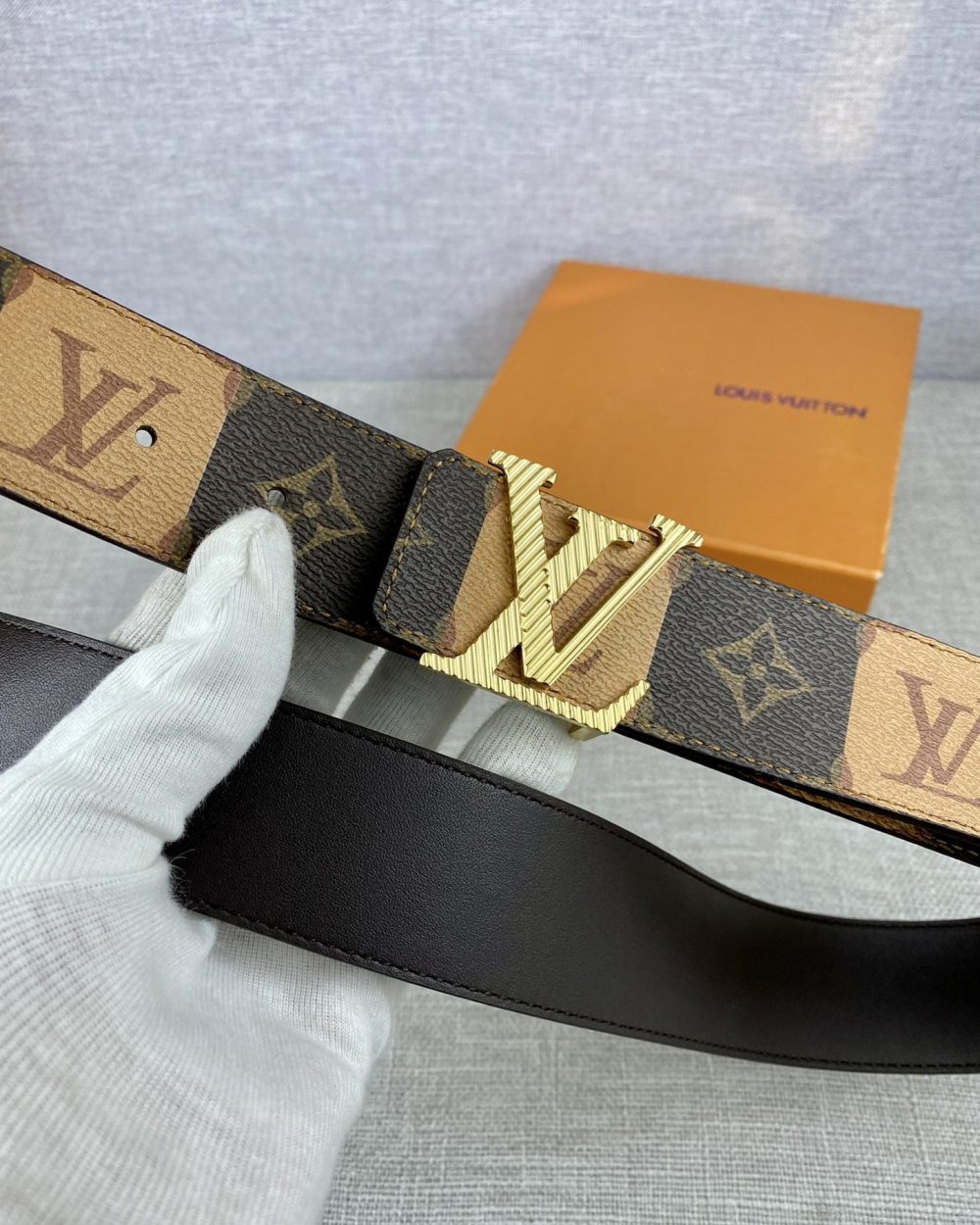 1:1 Replica Louis Vuitton Iconic Reversible LV Belt Brown LV Women Belt