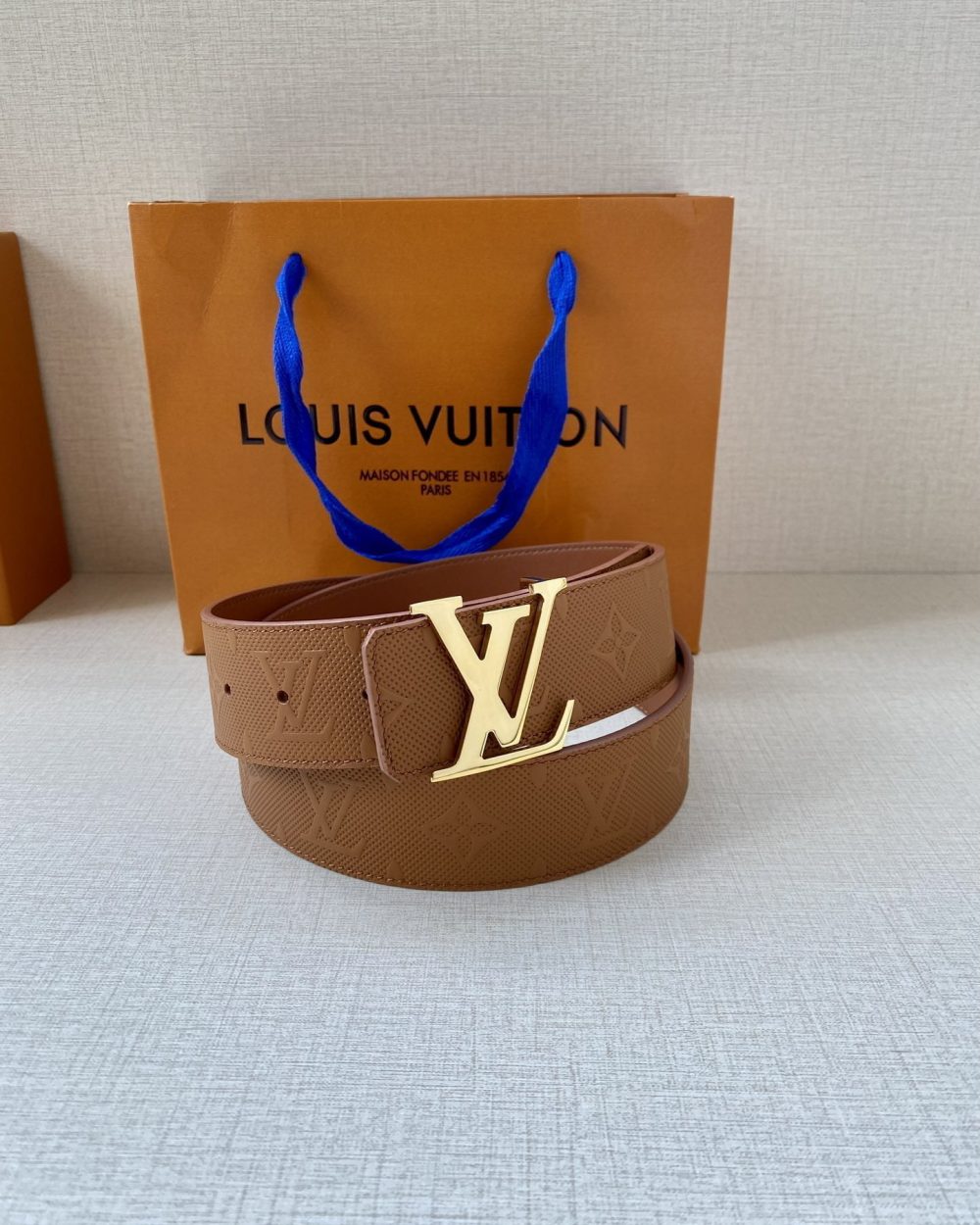 1:1 Replica Louis Vuitton Iconic Reversible LV Belt Brown LV Women Belt