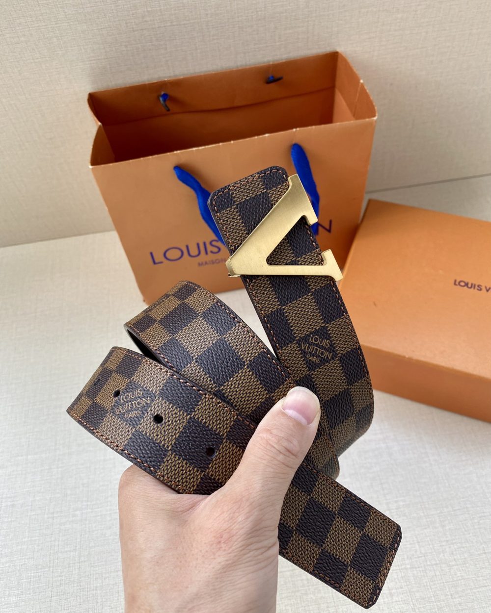 1:1 Replica Louis Vuitton Iconic Reversible LV Belt Brown LV Women Belt