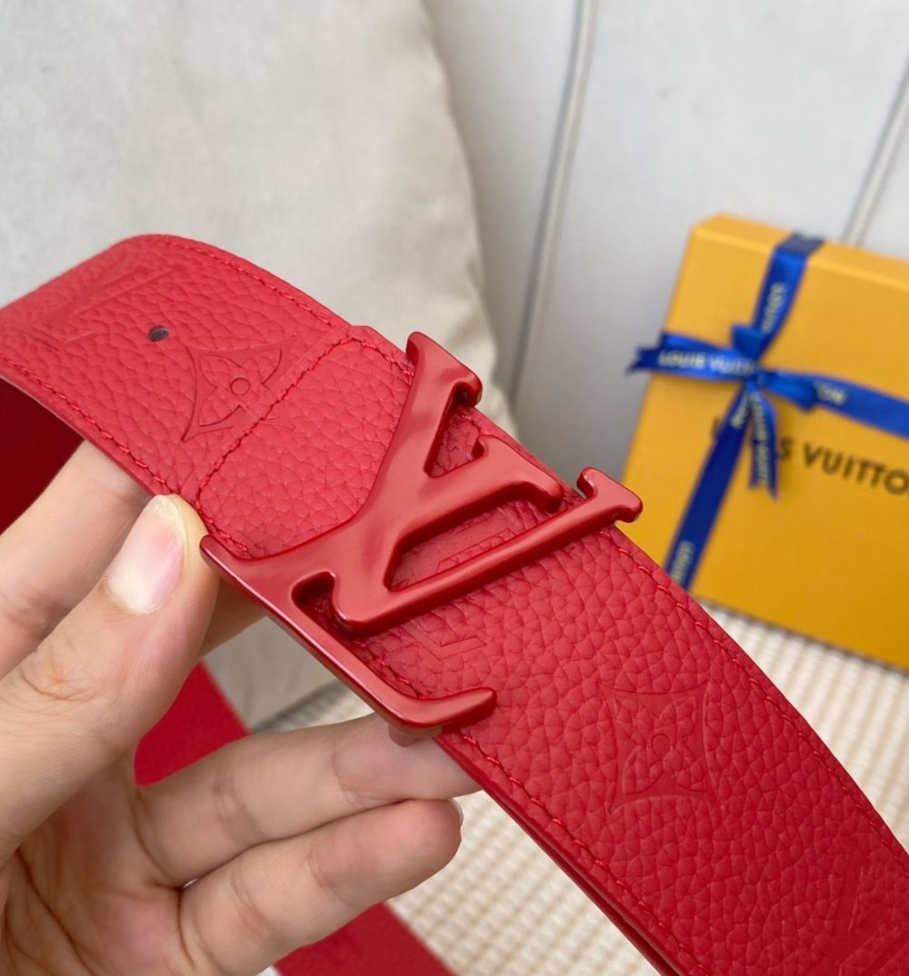 1:1 Replica Louis Vuitton Iconic Reversible LV Belt Red LV Women Belt