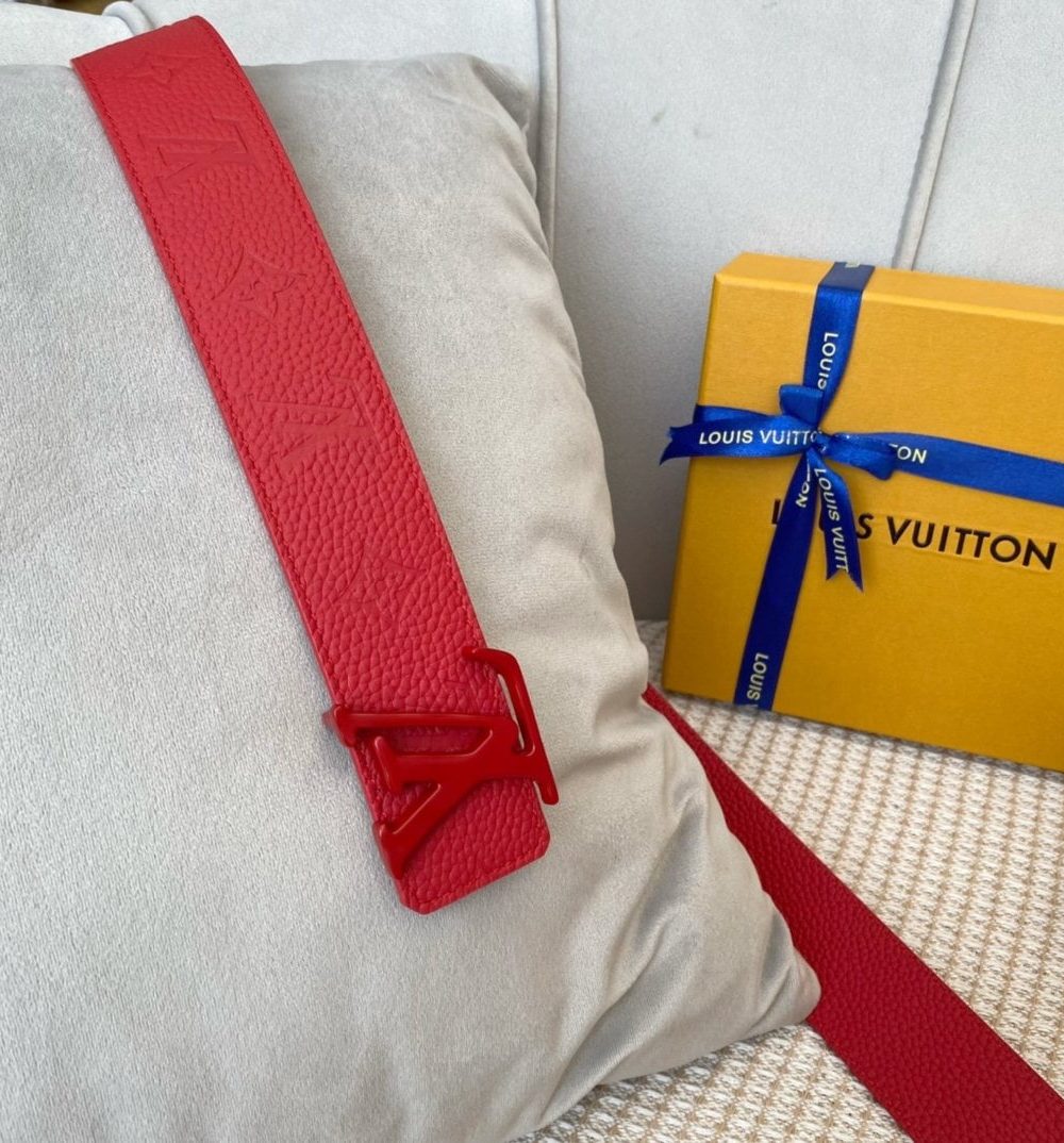 1:1 Replica Louis Vuitton Iconic Reversible LV Belt Red LV Women Belt