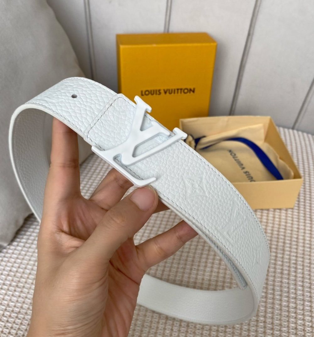 1:1 Replica Louis Vuitton Iconic Reversible LV Belt White LV Women Belt