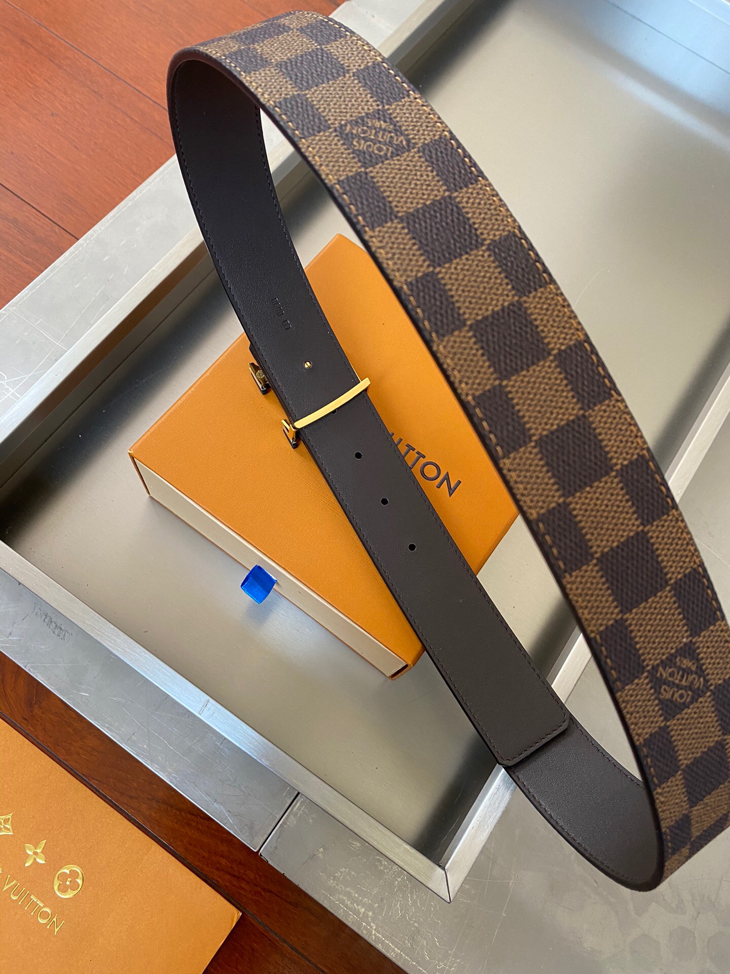 1:1 Replica Louis Vuitton Initiales Reversible LV Belt Damier Ebene Canvas with Black Toned Hardware LV Women Belt - Image 2