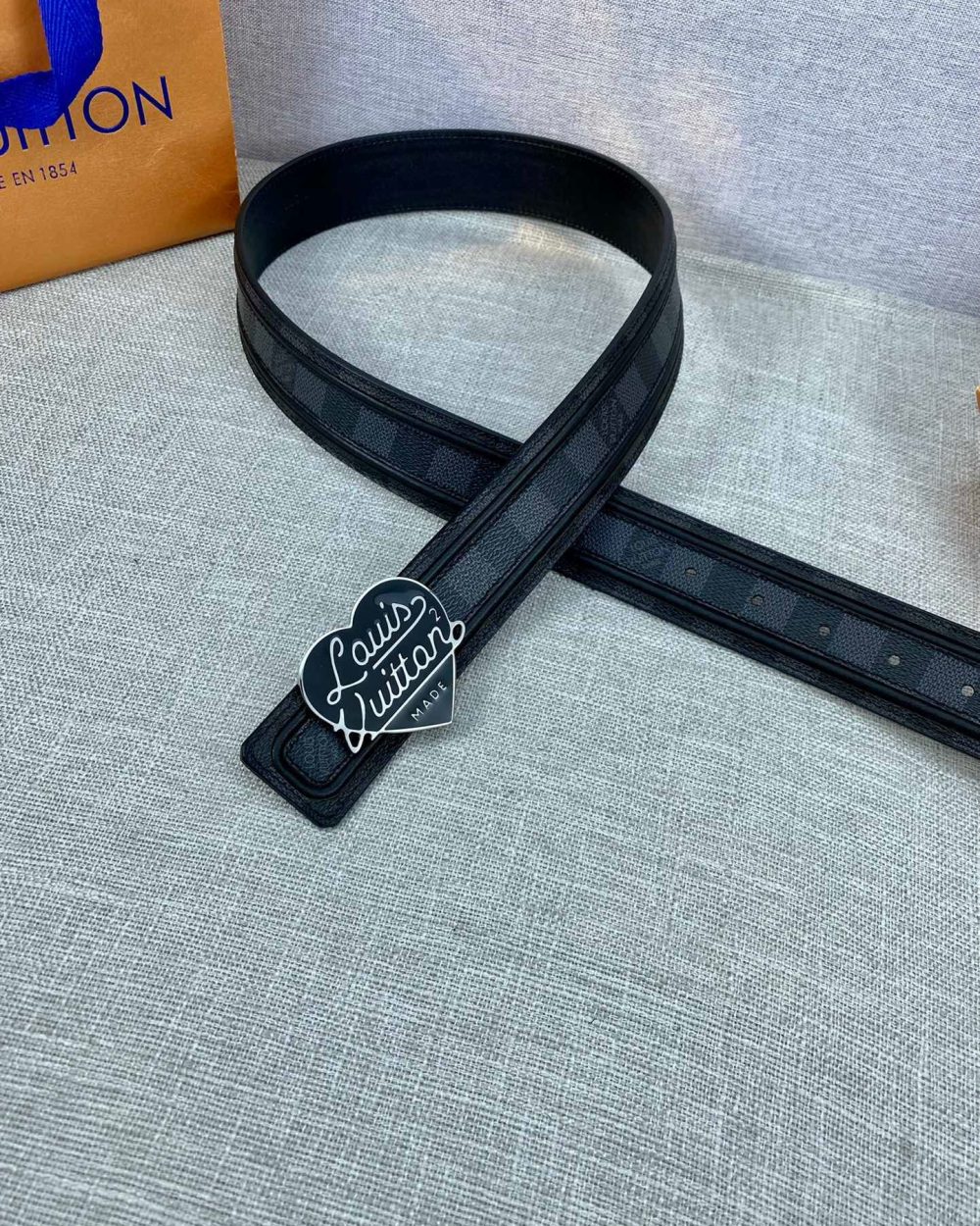 1:1 Replica Louis Vuitton Initiales Reversible LV Belt Damier Graphite with Silver Toned Hardware LV Women Belt