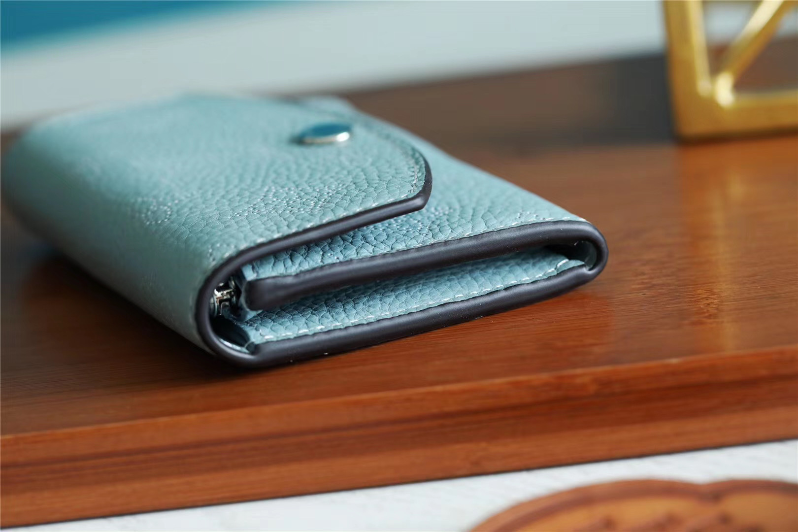 1:1 Replica Louis Vuitton Iris Compact Wallet Mahina Light Blue For Women, Women's Wallets 4.2in/12cm LV - Image 6