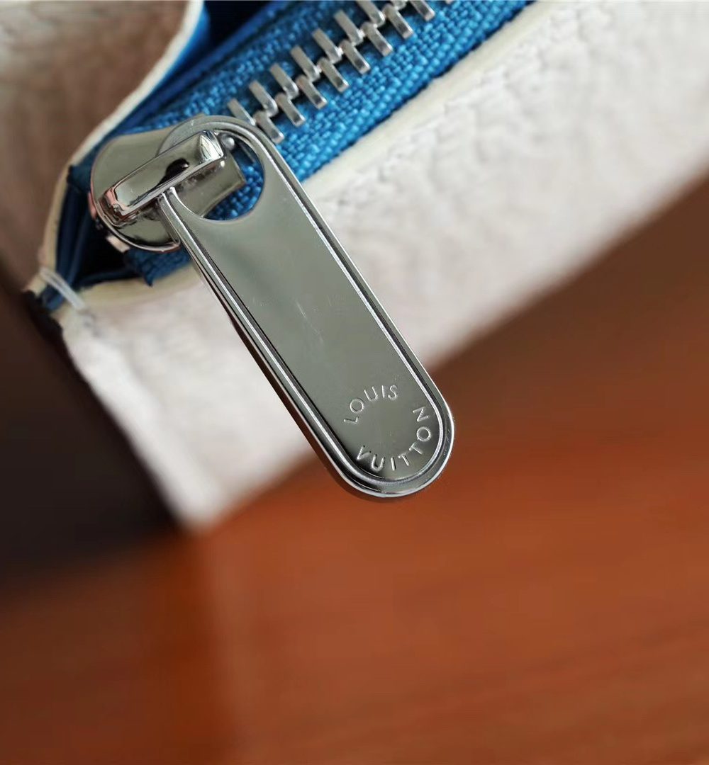 1:1 Replica Louis Vuitton Iris Compact Wallet Mahina White For Women, Women's Wallets 4.2in/12cm LV