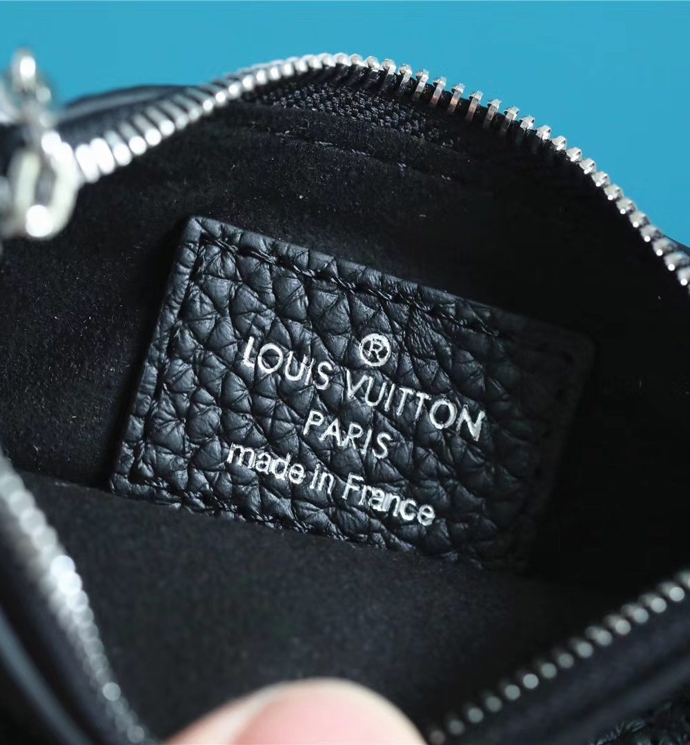 1:1 Replica Louis Vuitton Key Pouch Mahina Black For Women, Women's Wallets 5.1in/13cm LV