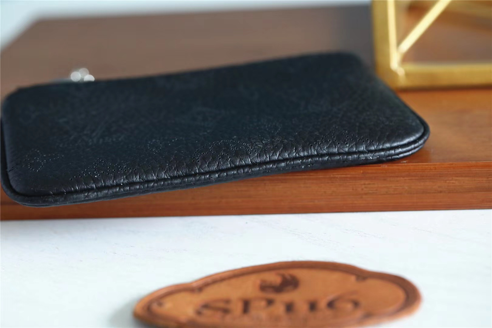 1:1 Replica Louis Vuitton Key Pouch Mahina Black For Women, Women's Wallets 5.1in/13cm LV - Image 5