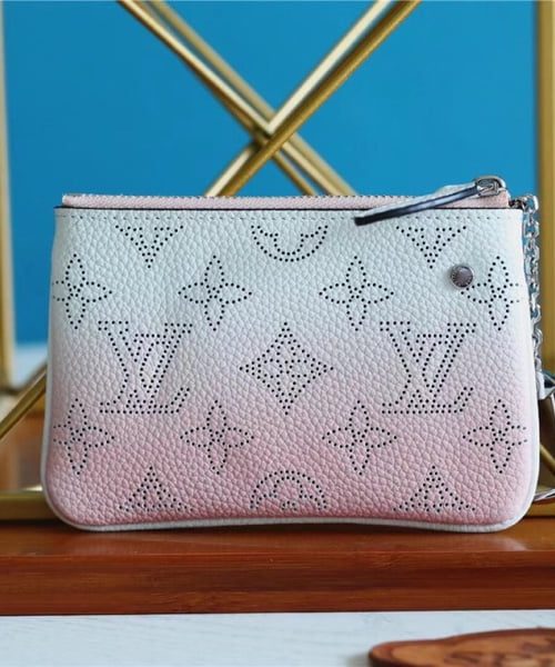 1:1 Replica Louis Vuitton Key Pouch Mahina Magnolia Pink For Women, Women's Wallets 5.1in/13cm LV M69508