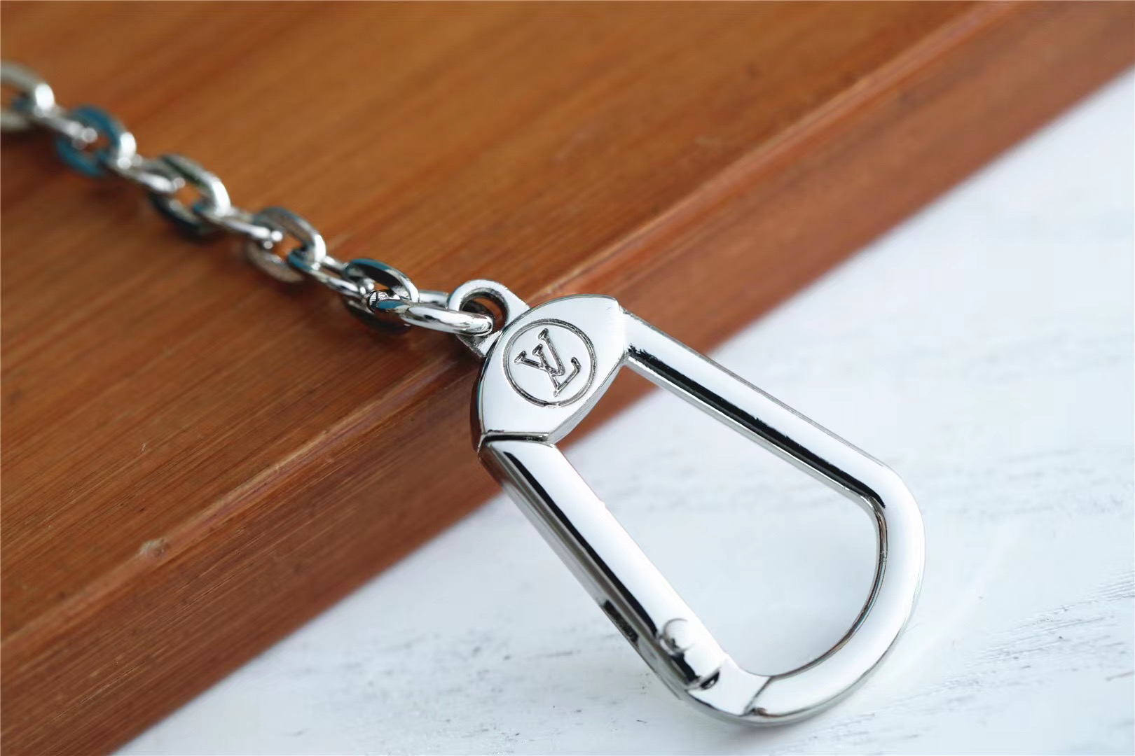 1:1 Replica Louis Vuitton Key Pouch Mahina White For Women, Women's Wallets 5.1in/13cm LV - Image 8