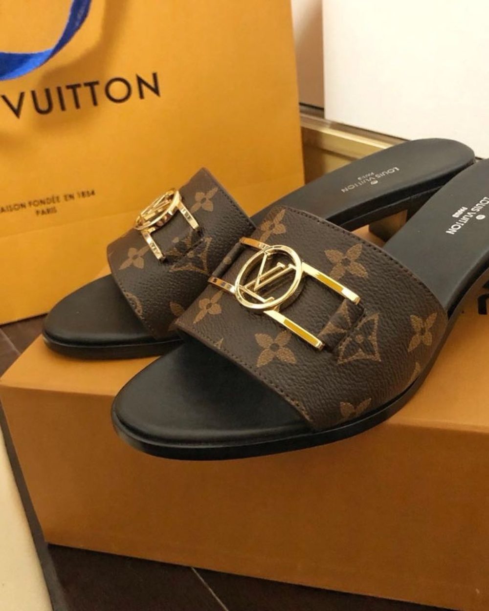 Louis Vuitton Lock It Mule Patent Monogram Canvas Black/Brown For Women LV 1A660F