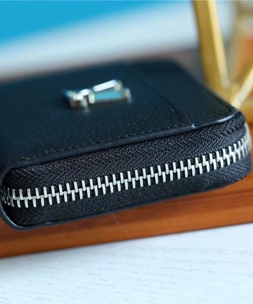1:1 Replica Louis Vuitton Lockme Zippy Coin Purse For Women, Women's Wallets 4.3in/11cm LV M80099