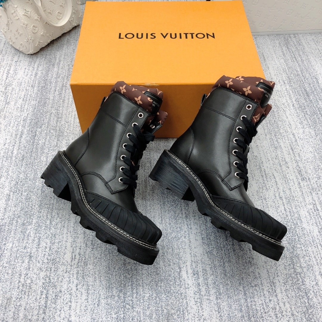 Louis Vuitton LV Beaubourg Ankle Boot Black For Women LV 1A94N6 - Image 7