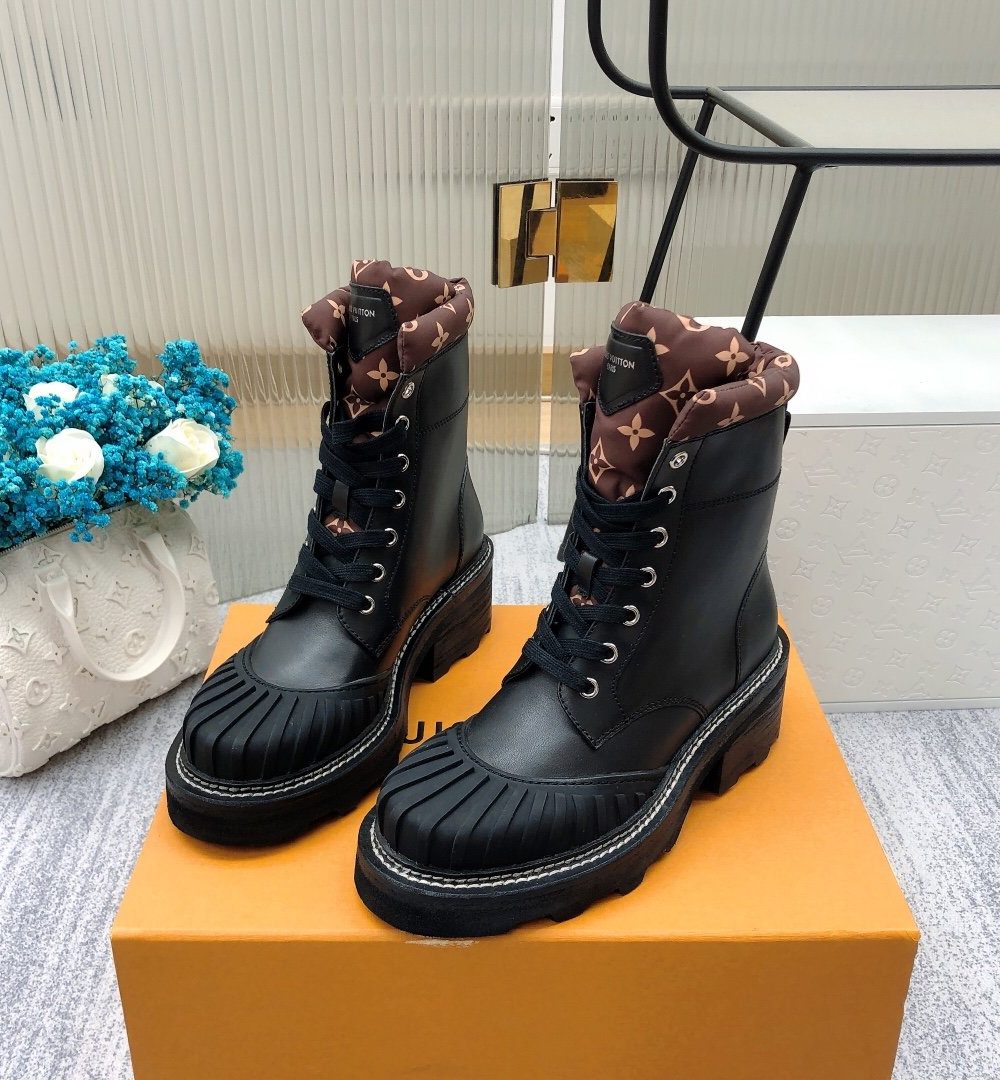 Louis Vuitton LV Beaubourg Ankle Boot Black For Women LV 1A94N6