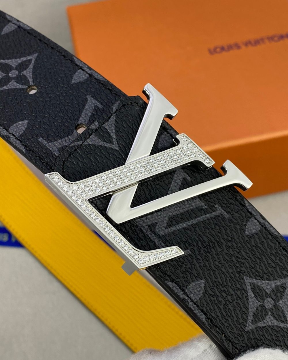 1:1 Replica Louis Vuitton LV Diamond Reversible Belt Monogram Eclipse, LV Women Belt