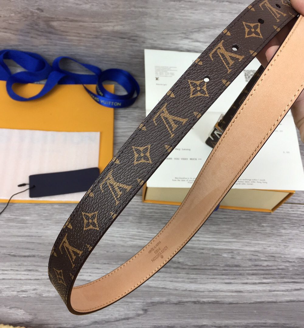 1:1 Replica Louis Vuitton LV Iconic Reversible Belt Monogram Canvas, LV Women Belt M0527V