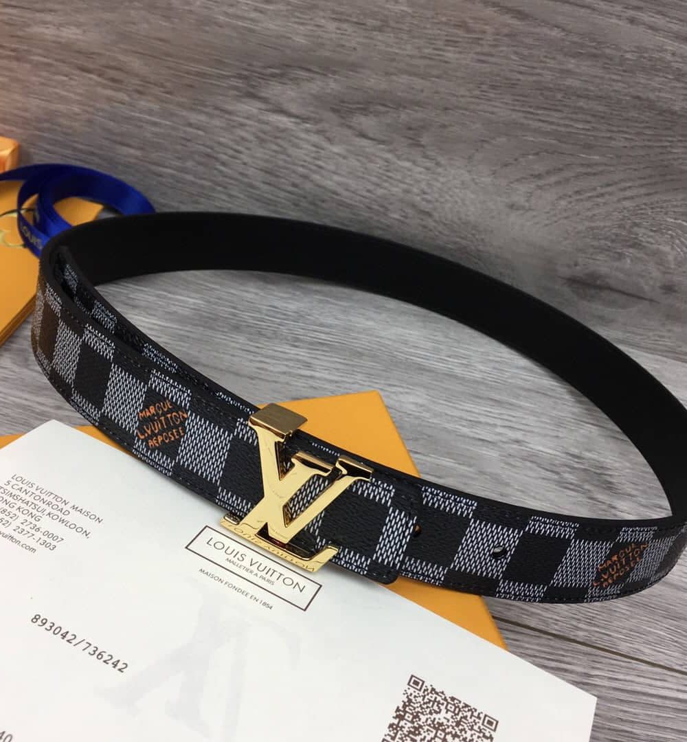 1:1 Replica Louis Vuitton LV Initiales Belt Black