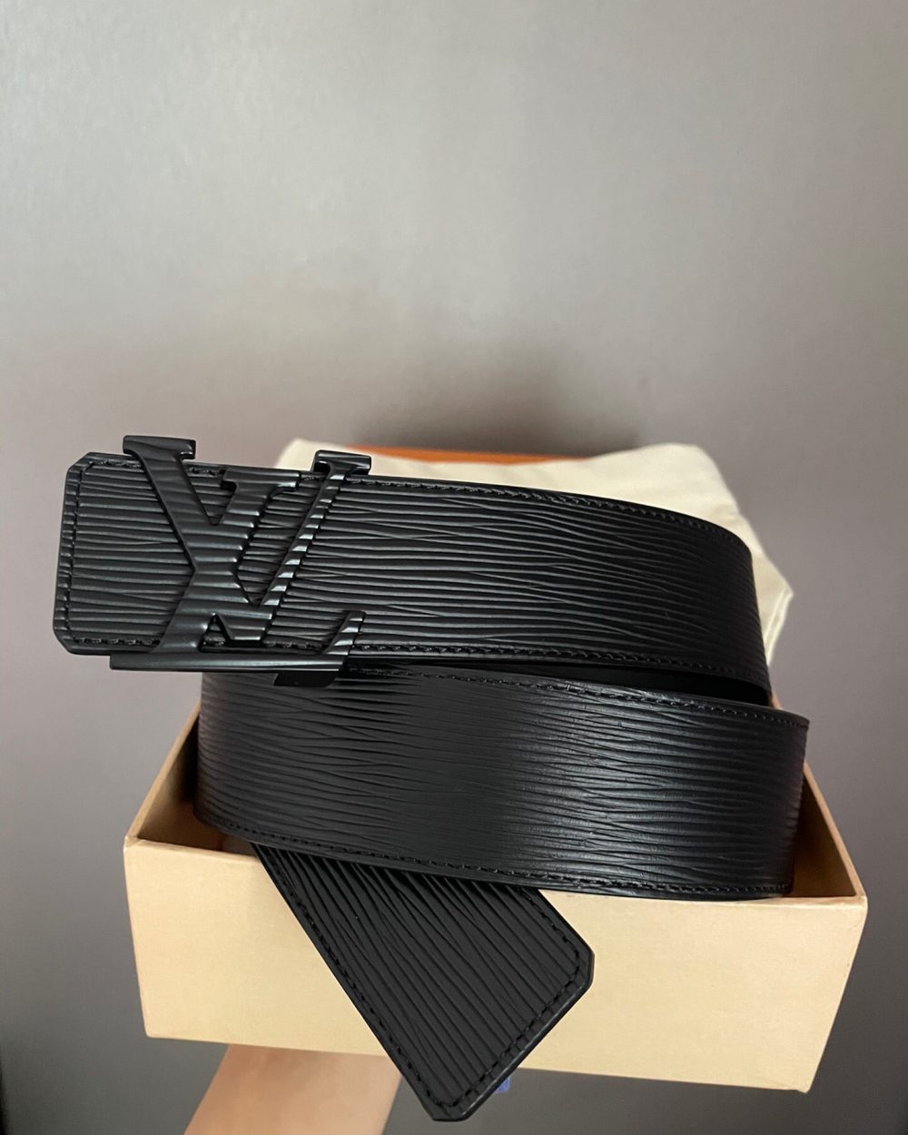 1:1 Replica Louis Vuitton LV Initiales Epi Black, LV Women Belt M9229S