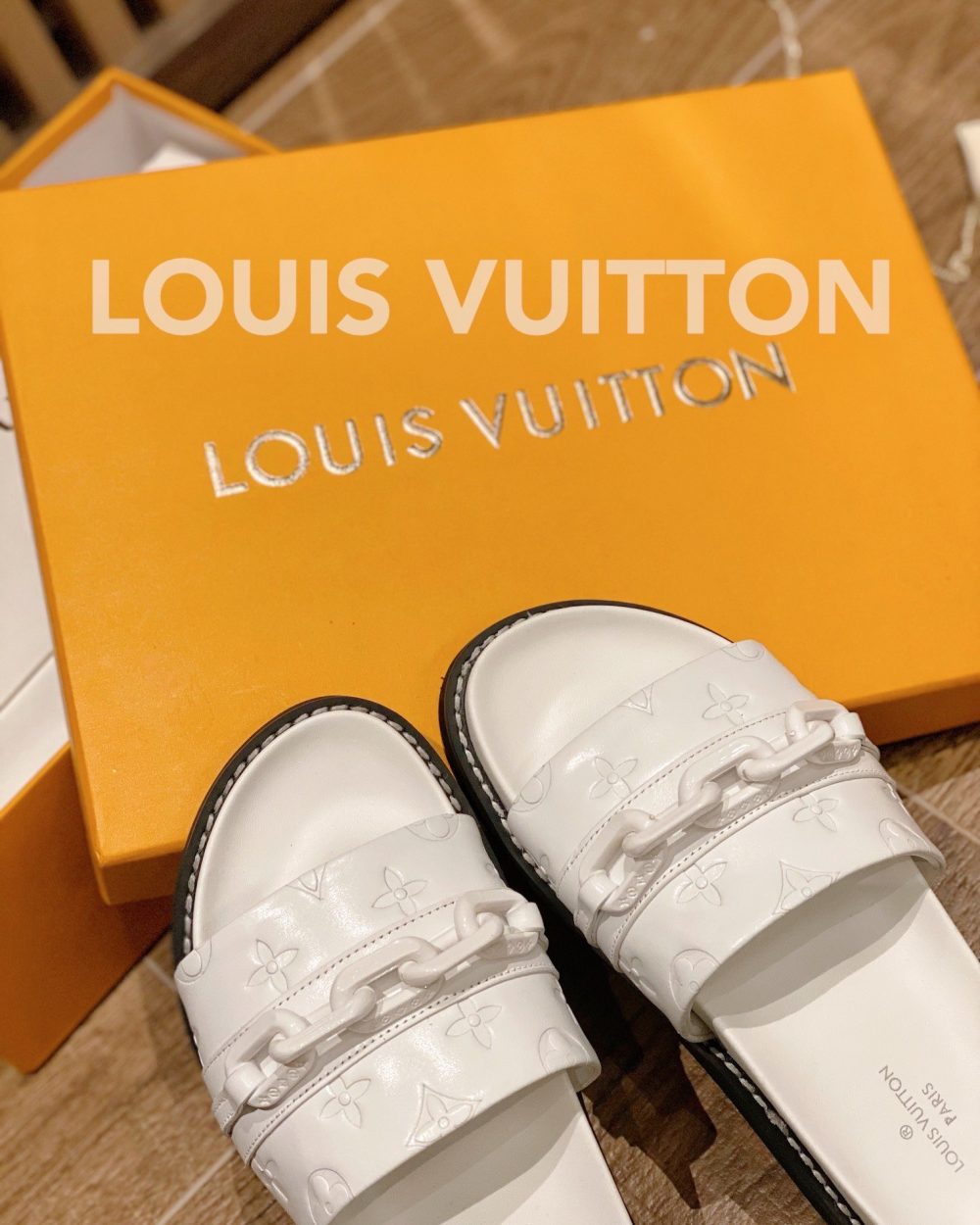 Louis Vuitton LV Sunset Flat Comfort Mule White For Women LV
