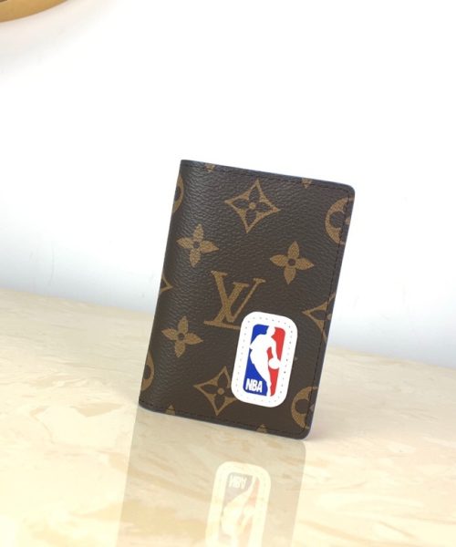 1:1 Replica Louis Vuitton LV x NBA Pocket Organizer Monogram Canvas For Men, Men's Wallet 4.3in/11cm LV M80104