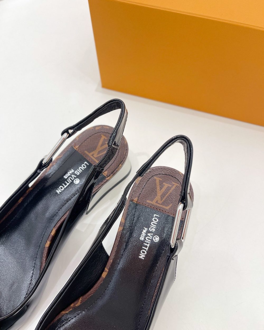 Louis Vuitton Magnetic Slingback Pump Black For Women LV 1A9O7U