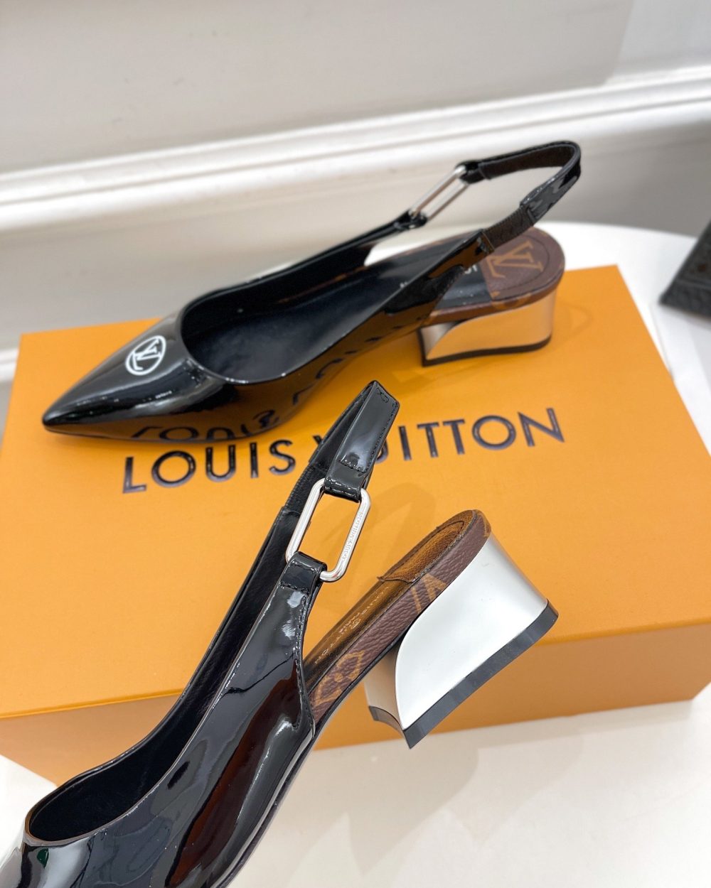 Louis Vuitton Magnetic Slingback Pump Black For Women LV 1A9O7U