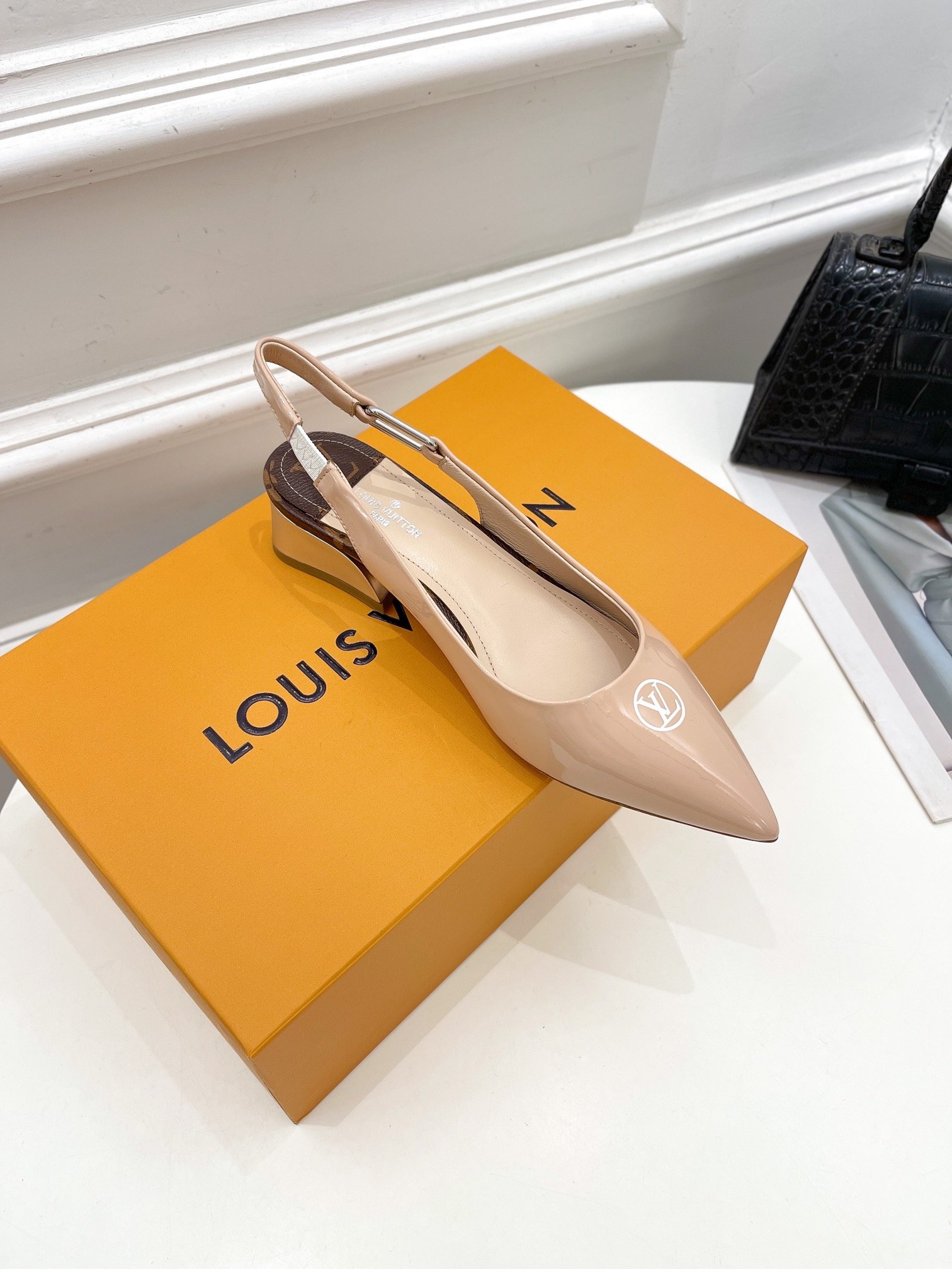 Louis Vuitton Magnetic Slingback Pump Nude For Women LV - Image 4
