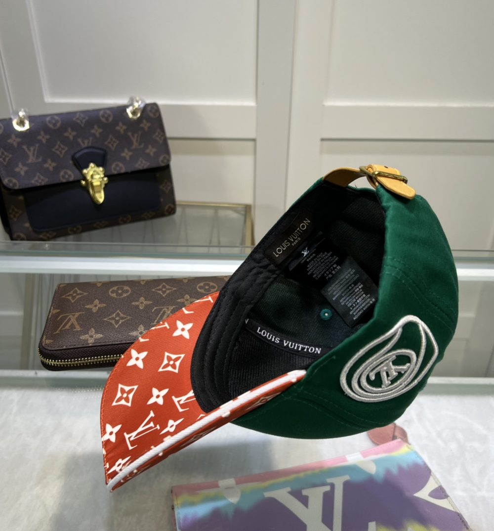 Louis Vuitton Match Cap Green/Red LV Cap
