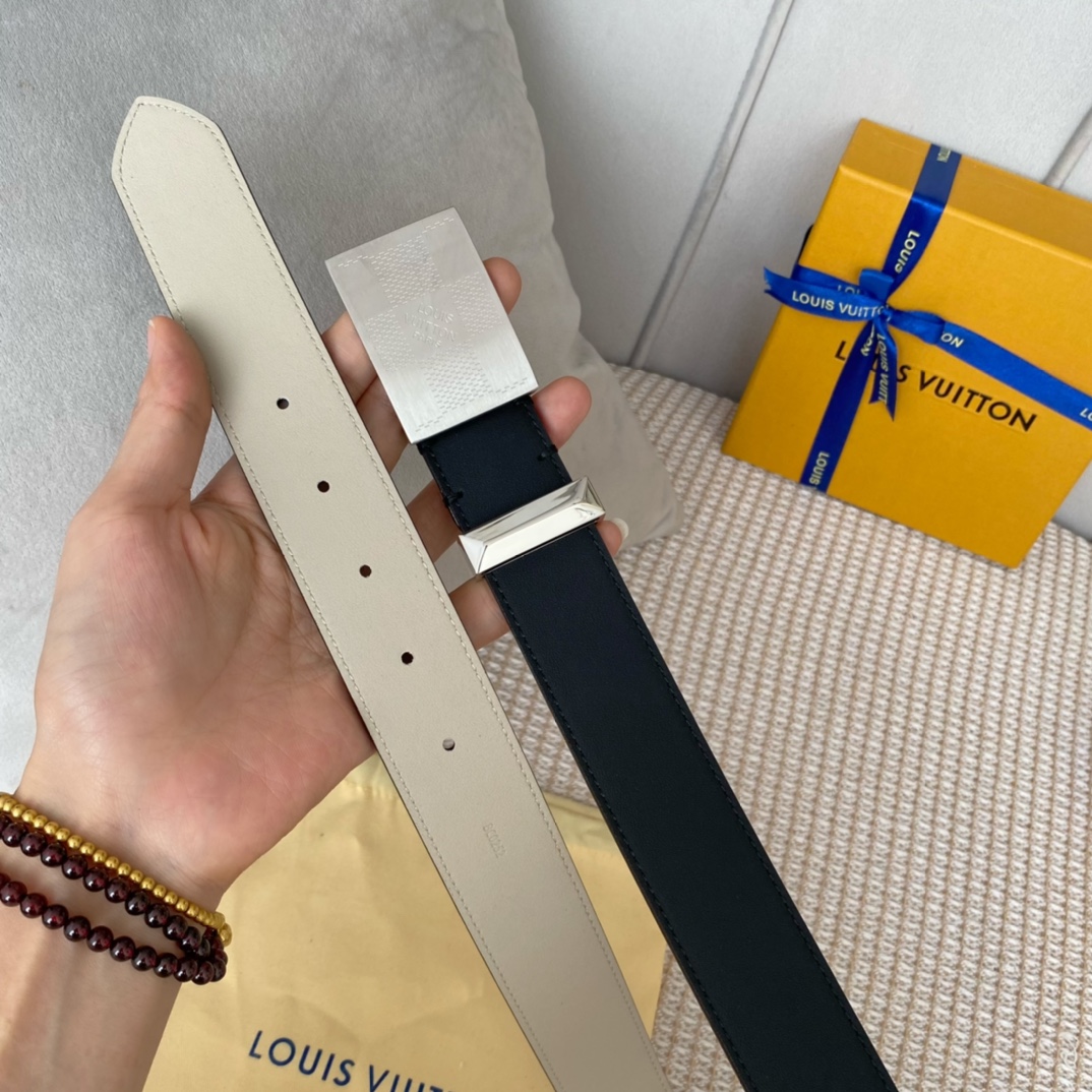 1:1 Replica Louis Vuitton Metropole LV Belt Black LV Women Belt - Image 5