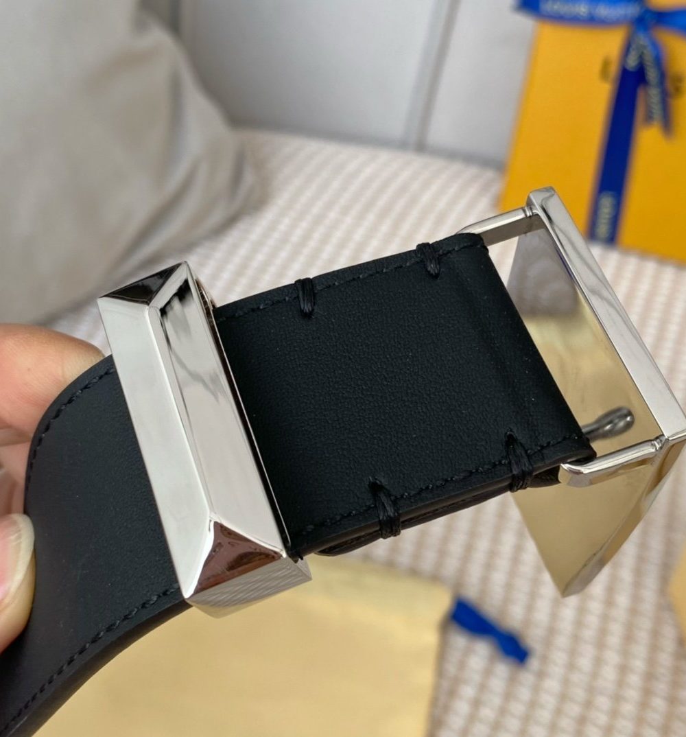 1:1 Replica Louis Vuitton Metropole LV Belt Black LV Women Belt