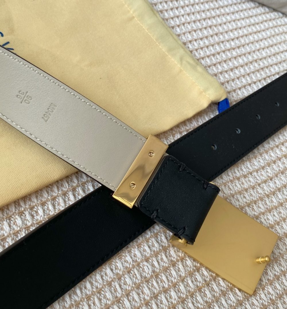 1:1 Replica Louis Vuitton Metropole LV Belt Black LV Women Belt