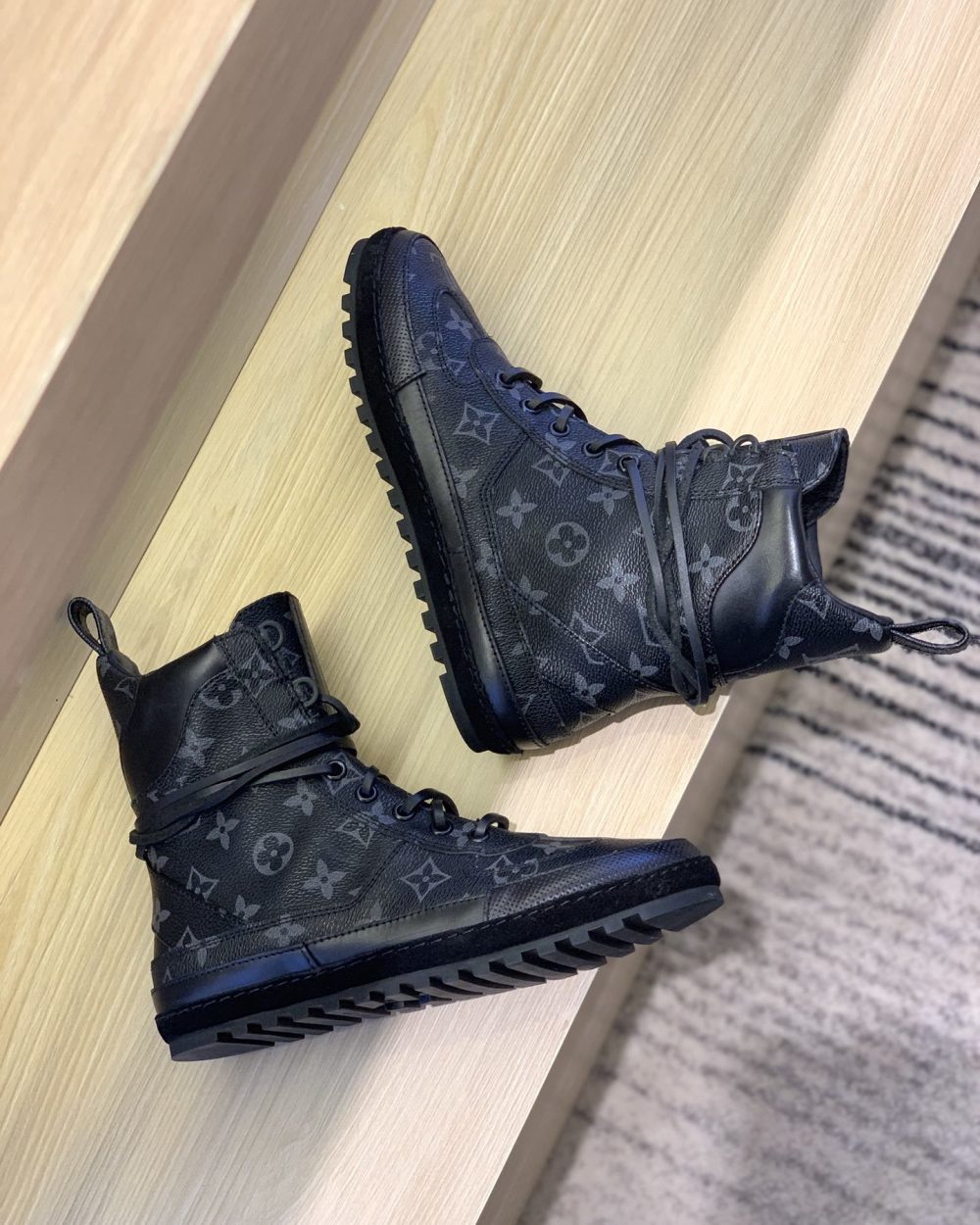 Louis Vuitton Metropolis Flat Ranger Monogram Denim Black For Women LV