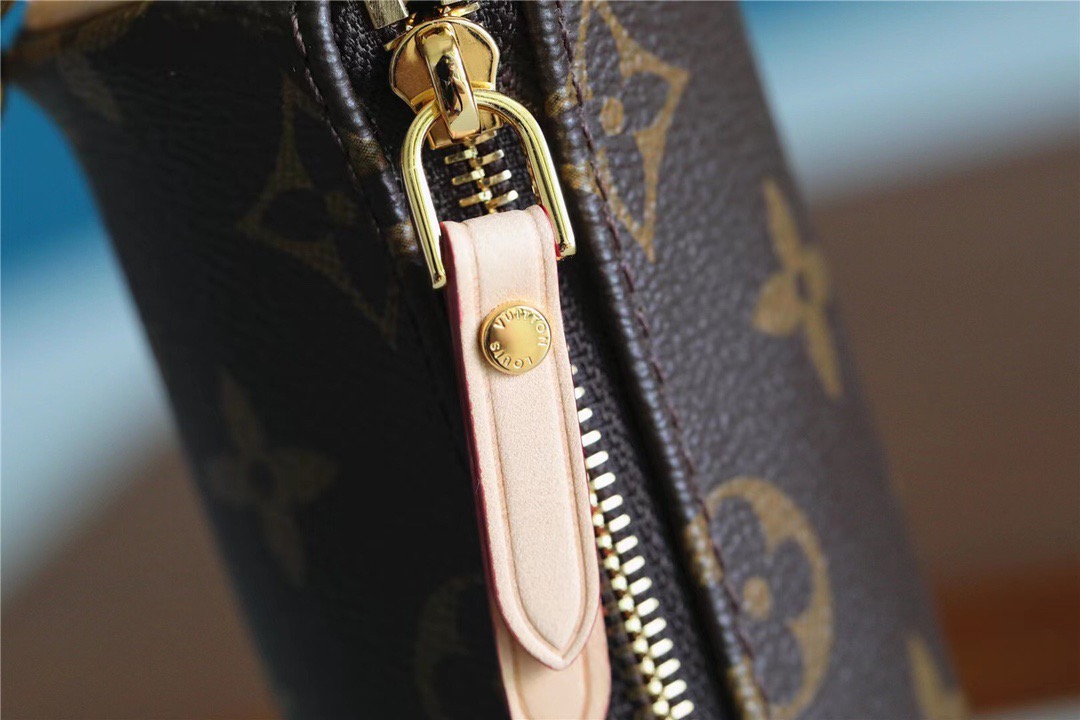 1:1 Replica Louis Vuitton Micro Papillon Bag Charm Monogram Canvas For Women, Women's Bags, Shoulder And Crossbody Bags 4.3in/11cm LV M00354 - Image 7