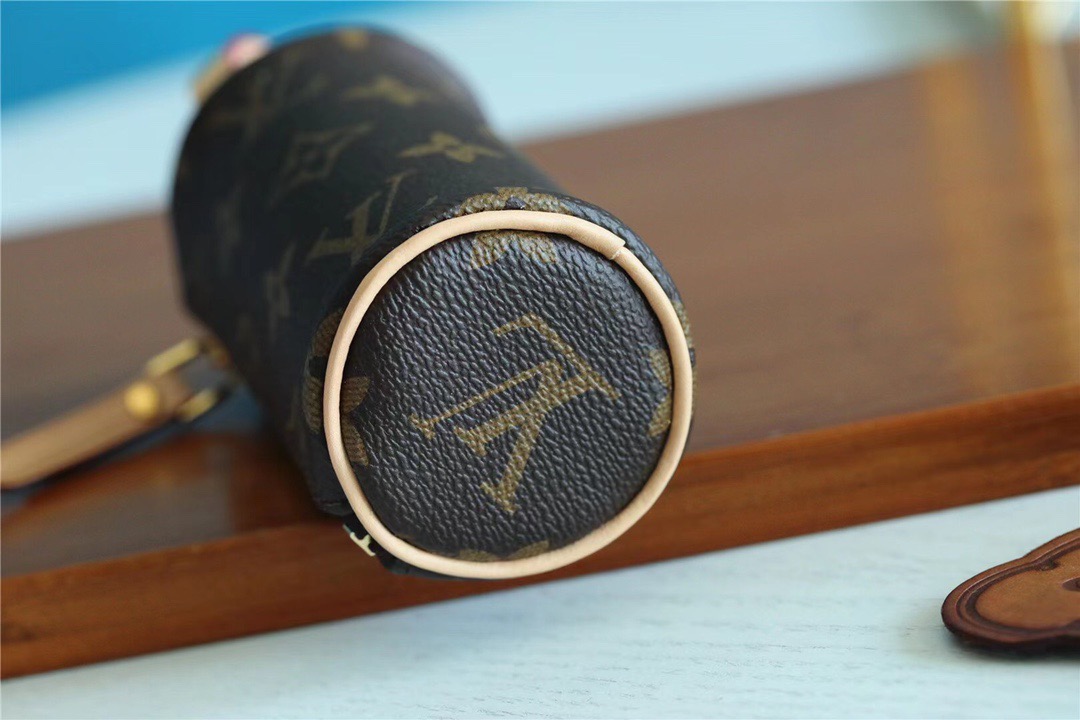 1:1 Replica Louis Vuitton Micro Papillon Bag Charm Monogram Canvas For Women, Women's Bags, Shoulder And Crossbody Bags 4.3in/11cm LV M00354 - Image 9