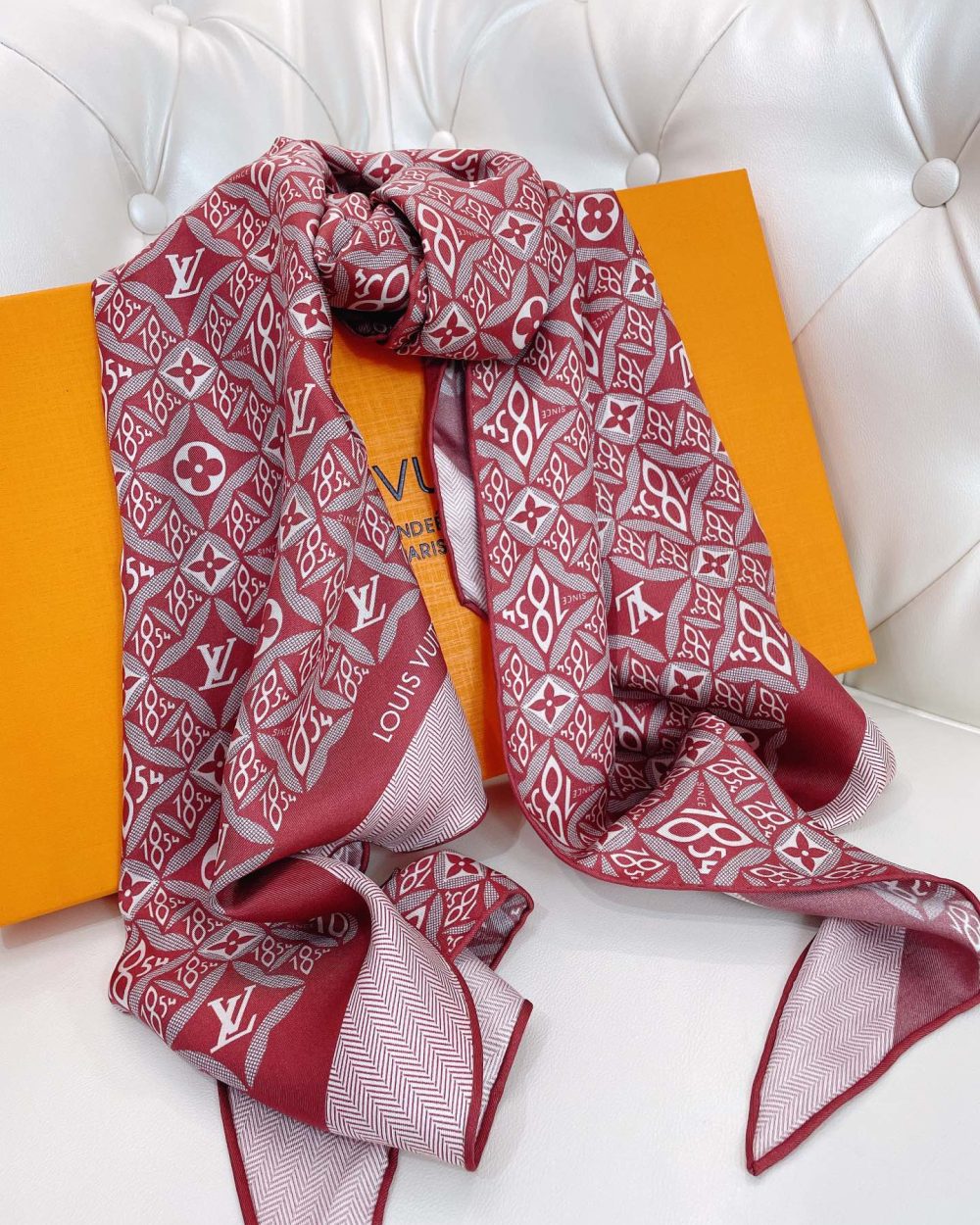 Louis Vuitton Monogram Pattern Red Scarf 175cm/69in 