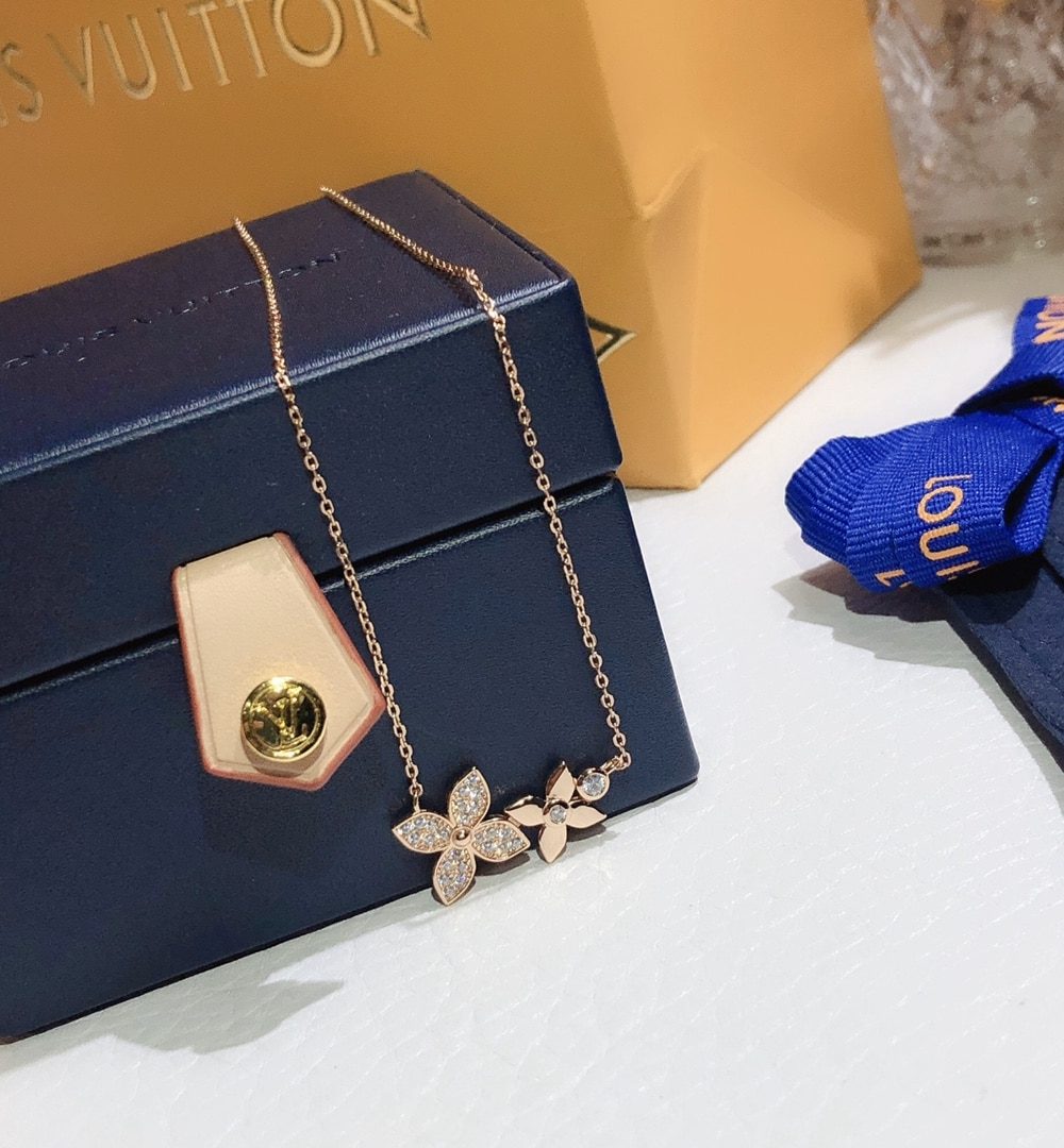 Louis Vuitton Necklace