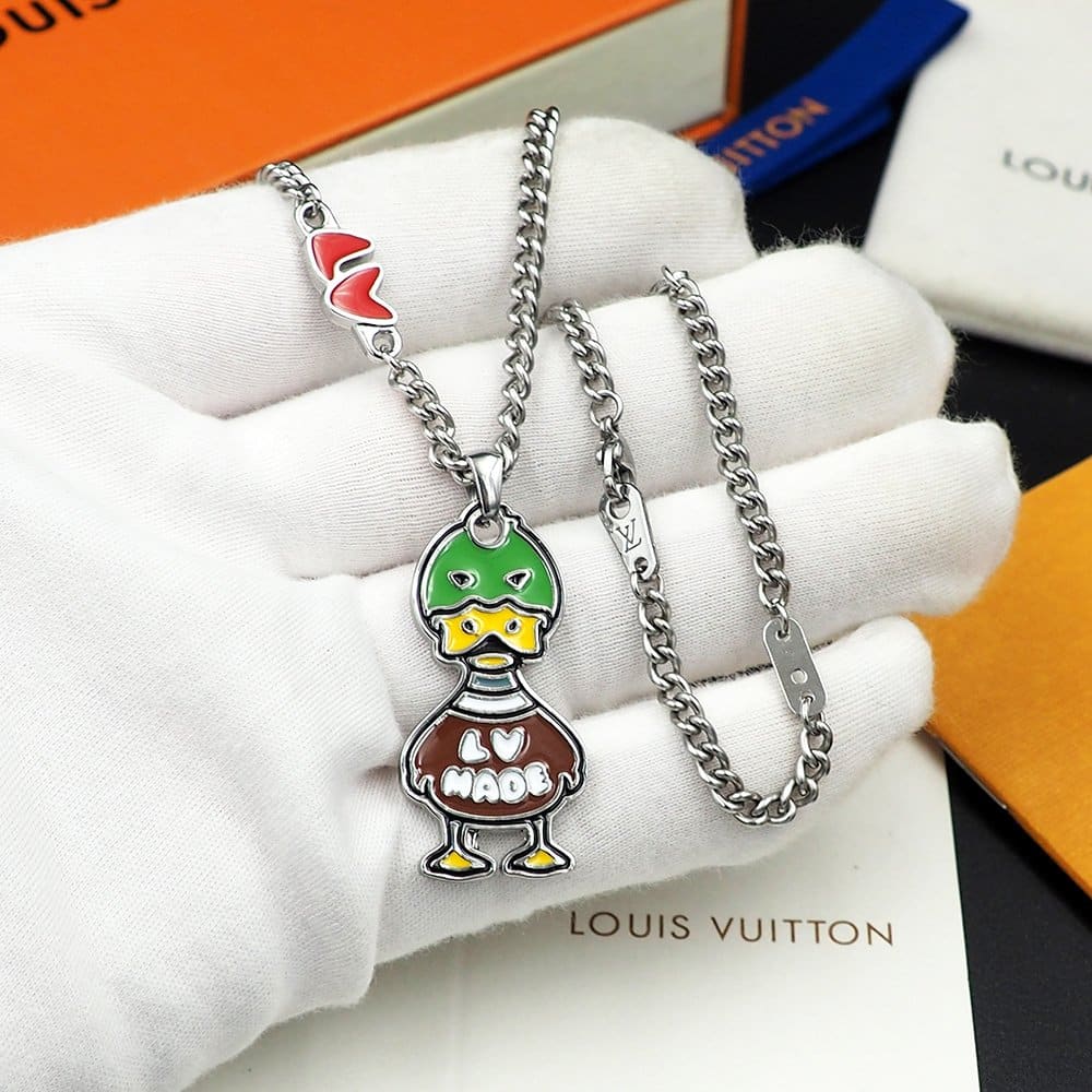 Louis Vuitton Necklace - Image 4